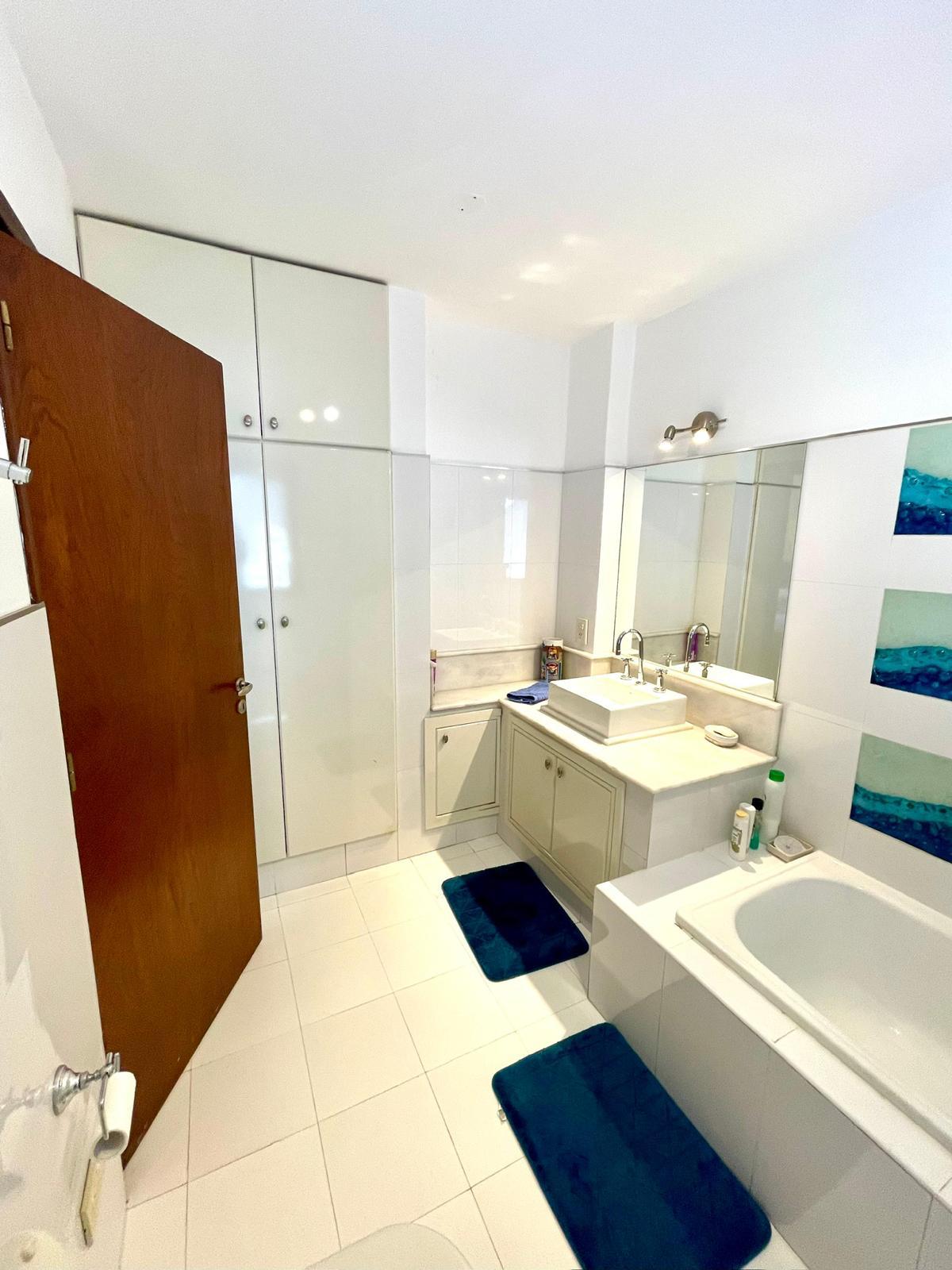 Baño con bañera